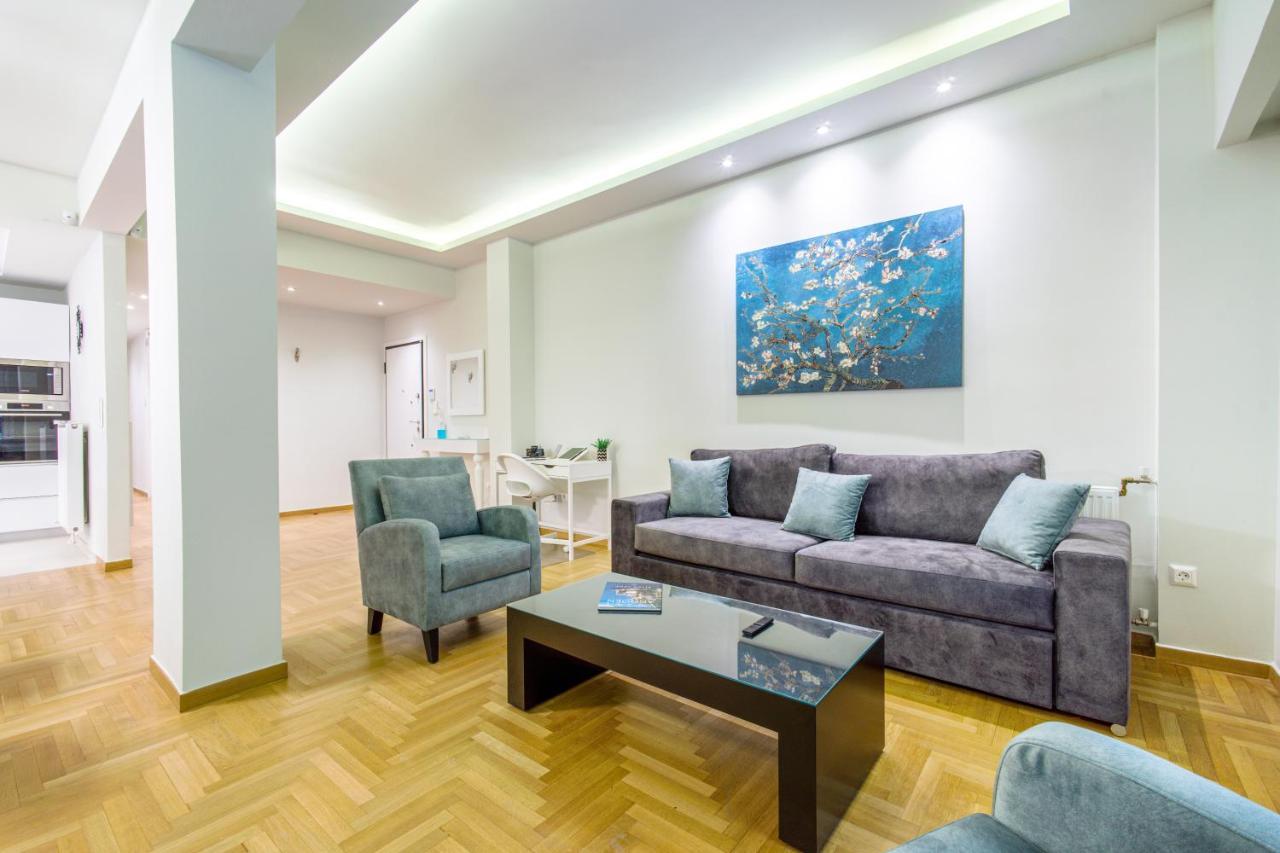 דירות Urban Luxury On A Quiet Street In The Center Of אתונה מראה חיצוני תמונה