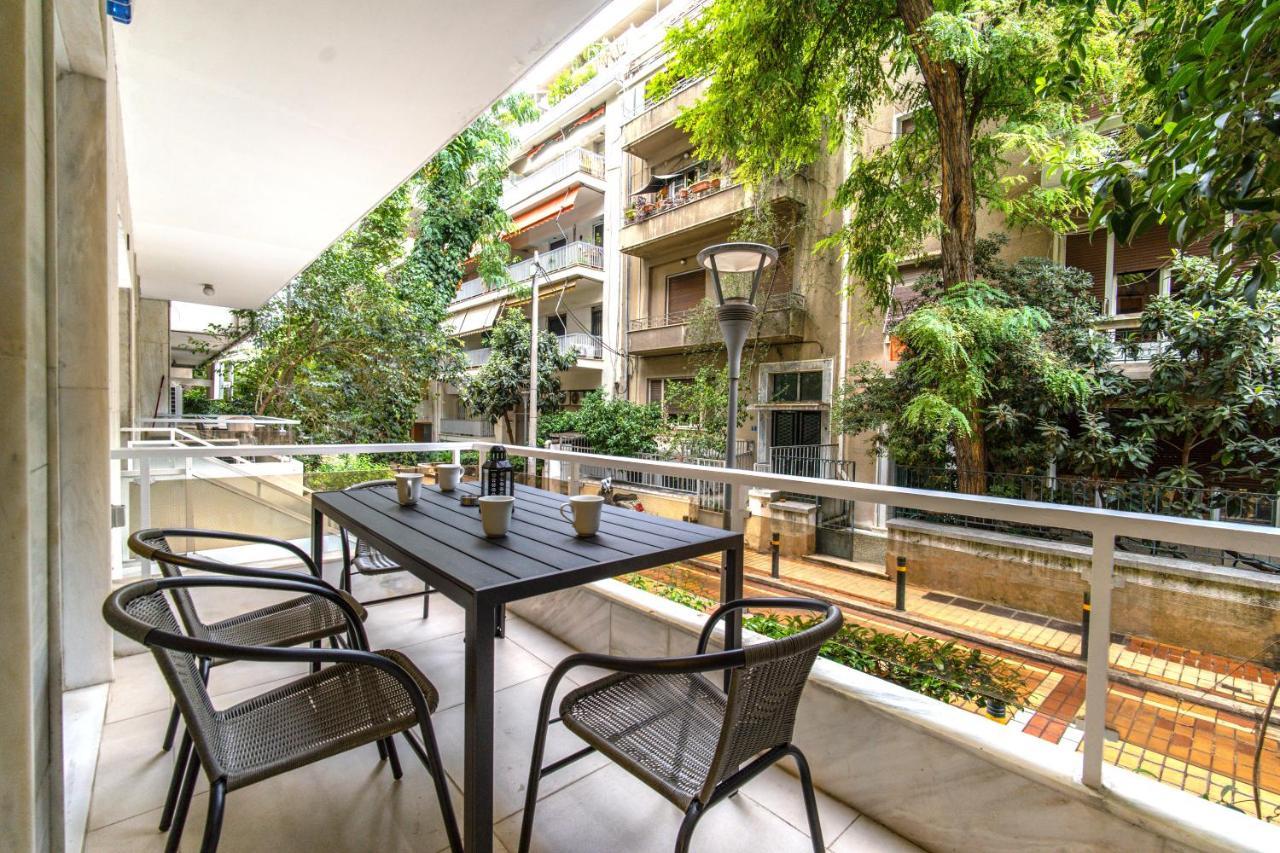 דירות Urban Luxury On A Quiet Street In The Center Of אתונה מראה חיצוני תמונה